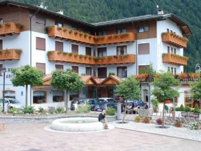 Ariston Lake View Hotel Molveno Bagian luar foto