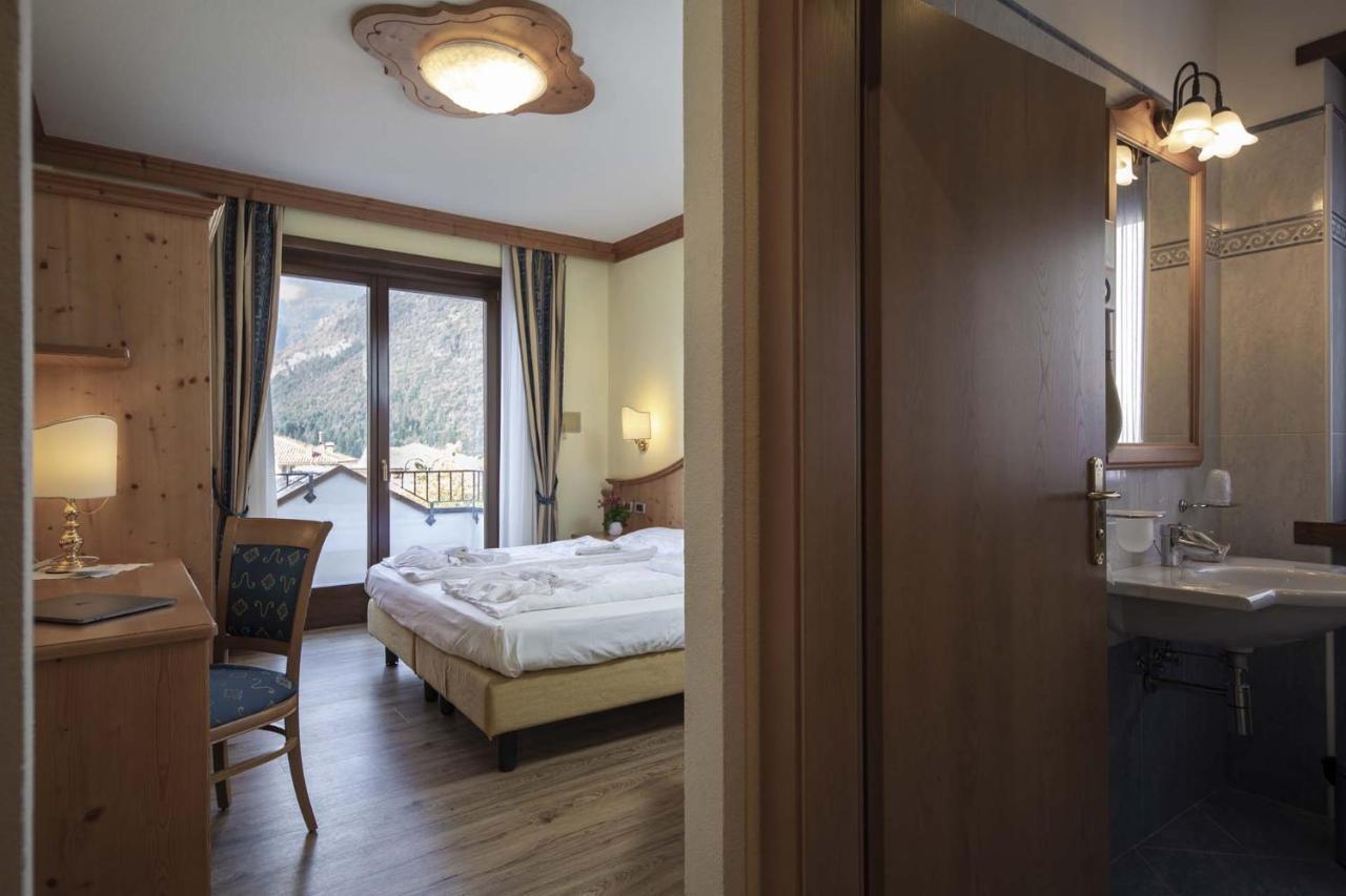 Ariston Lake View Hotel Molveno Bagian luar foto