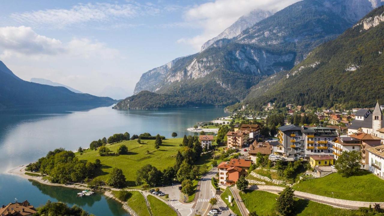 Ariston Lake View Hotel Molveno Bagian luar foto